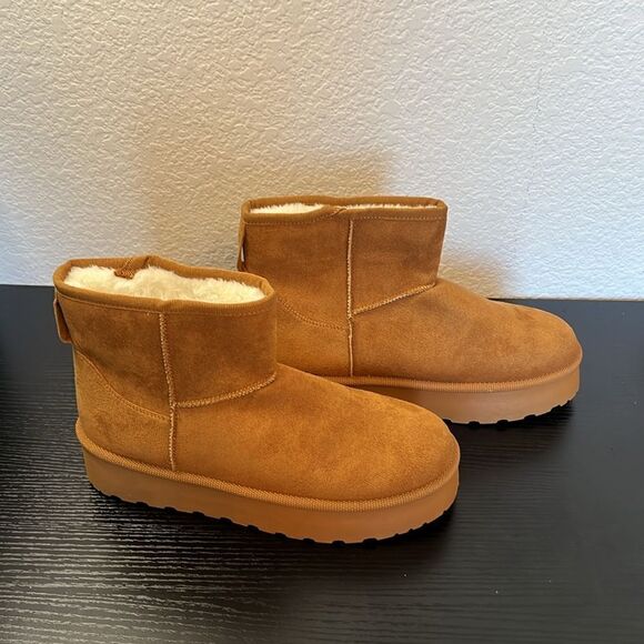 Super Cute Forever Brand Faux Suede Shearling Ankle Boots ~ Size 10 - Picture 1 of 8